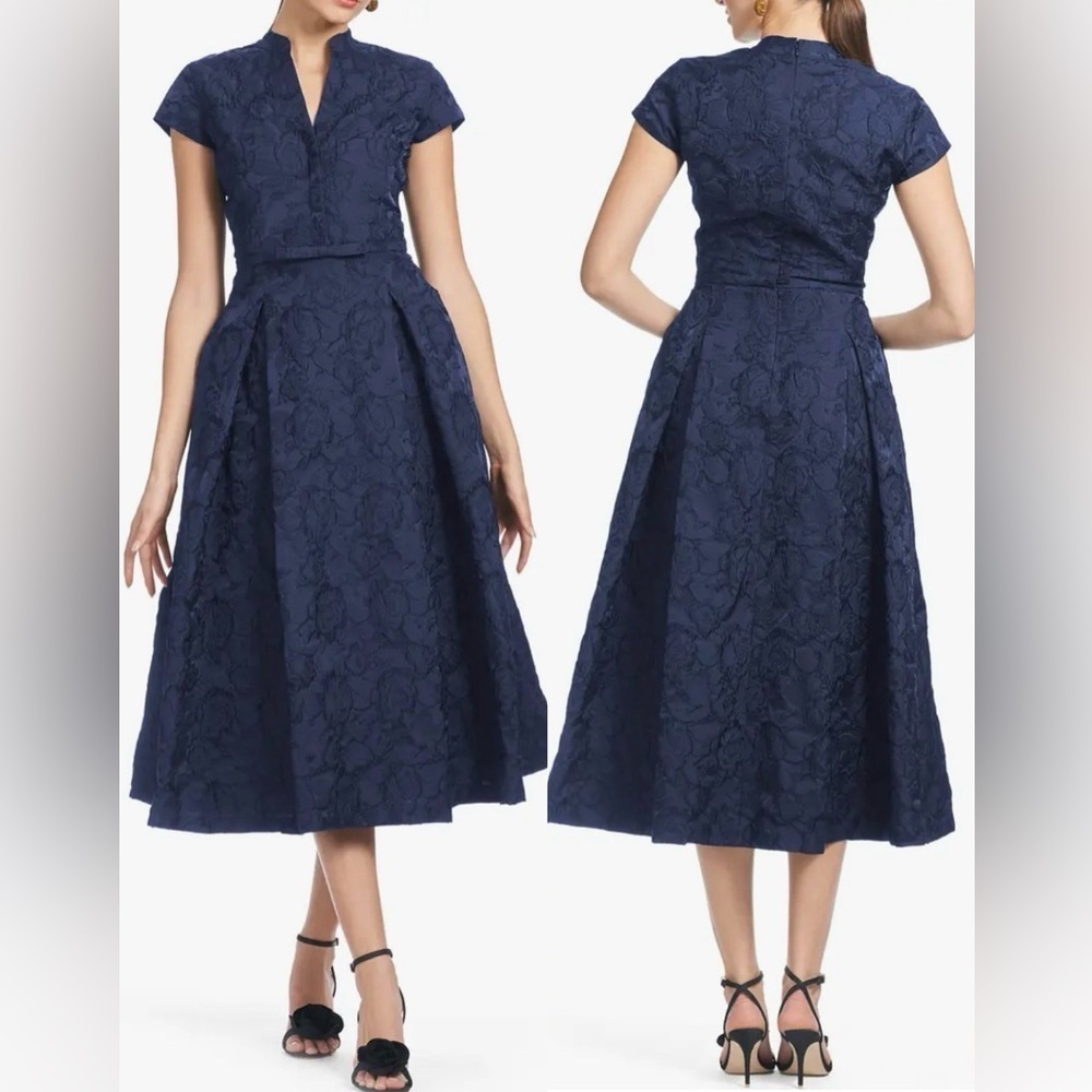 NEW Sachin & Babi Hanna Floral Cloqué Washed Indigo Blue Midi Dress sz 2